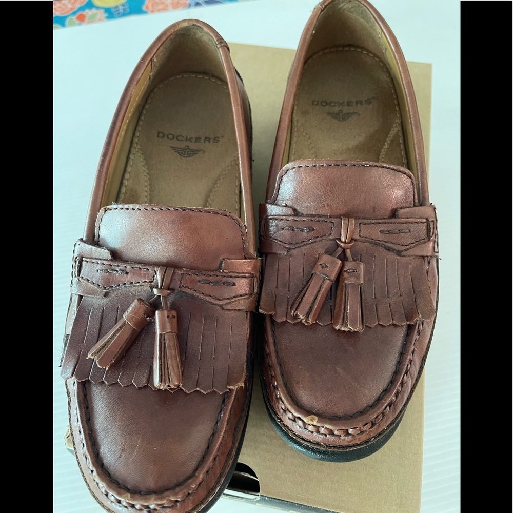 Dockers loafers with tassels